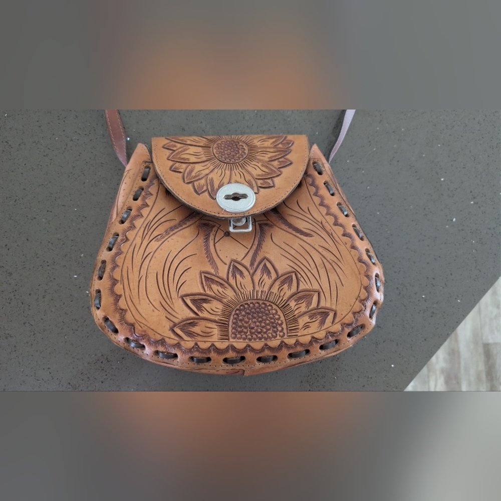 Sunflower Embossed Tan Leather Crossbody Bag Unique Personalized Leather Bag - Picture 3 of 14